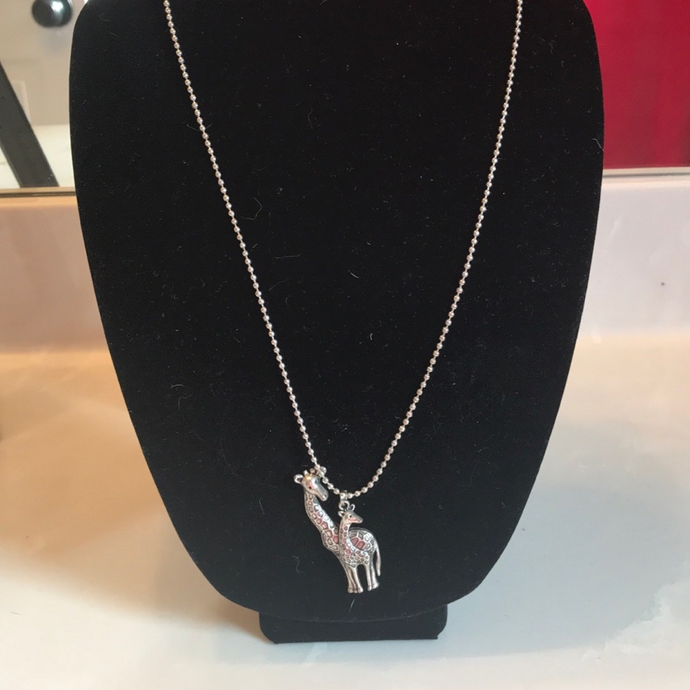 Beautiful, adorable giraffe necklace